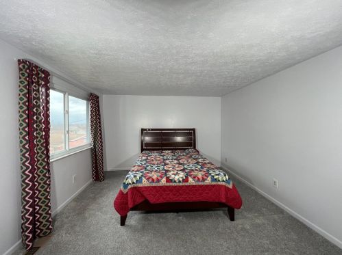 2598 Bellbranch Ct, Cincinnati, OH 45231-1101