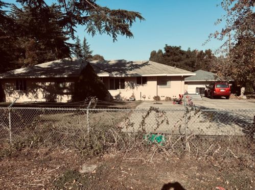 941 Clarane Ave, Stockton, CA 95207-1807