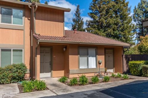 4032 Elmo Loop, Modesto, CA 95356-0136
