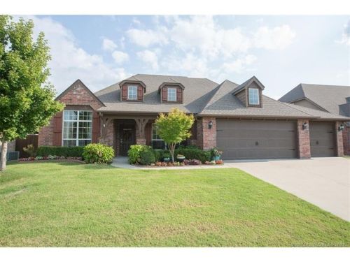 1916 133rd Ct, Bixby, OK 74008-1049