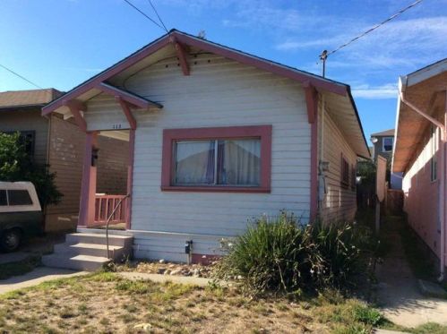 113 California St, Watsonville, CA 95076-3909
