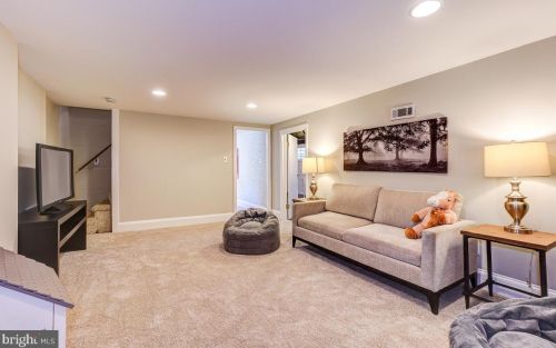 7310 Trescott Ave, Silver Spring MD 20912-6443 exterior