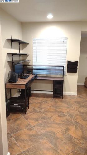 26658 Colette St, Hayward, CA 94544-3007