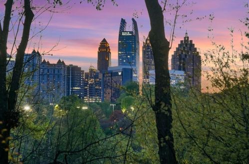 17 Highland Park Ln, Atlanta, GA 30306-3447