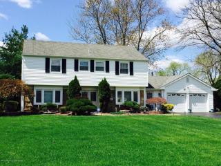 15 Edwards Ln, Millstone Township, NJ 07726-2945