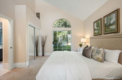 4501 Cerro Vista Dr, Anaheim CA 92807 exterior