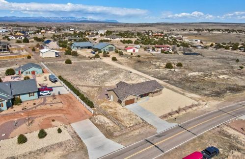 413 Tejon Ave, Pueblo CO  81007-3285 exterior