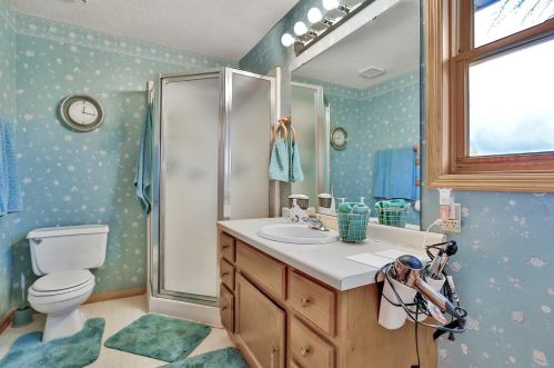 1435 Idaho Ave, Saint Paul MN  55106-1228 exterior