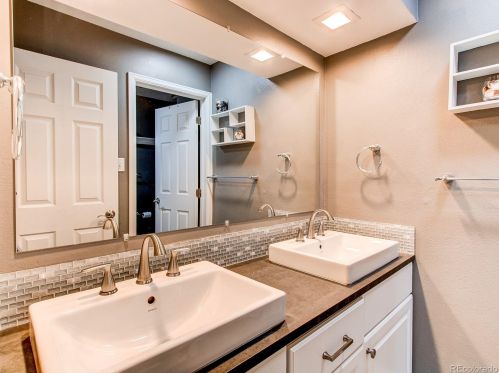 2590 Quintero Way, Aurora CO 80013-2251 exterior