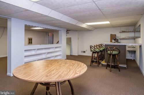 901 Enola Rd, Carlisle PA 17015-9548 exterior