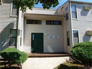 165 Woodland Dr, Cromwell CT  06416-1161 exterior