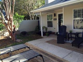 1159 Bellwood Rd, Charleston, SC 29412-9363