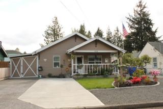 904 Elizabeth St, Kelso, WA 98626-2817