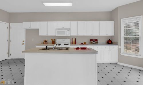 1964 Cobblewood Dr, Kennesaw, GA 30152-7423