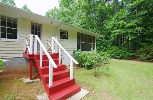 343 Hemphill Rd, Stockbridge GA  30281-2827 exterior