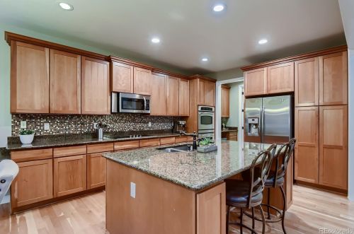 7500 Eaton Park Way, Aurora CO 80016-4292 exterior