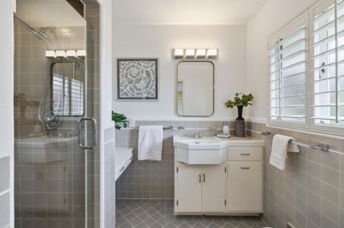 911 Echo Dr, Los Altos CA  94024-4874 exterior