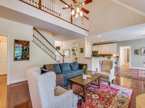 6116 Terrace Oaks Ln, Fort Worth TX  76112-1072 exterior