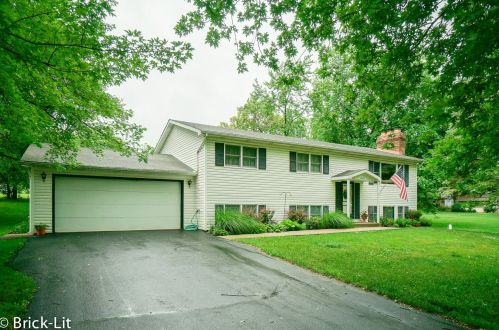 18910 Sara Rd, Mokena, IL 60448-9430