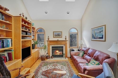 12 Davey Dr, Town Center, NJ 07052-2174