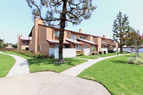 3840 Hazard Ave, Santa Ana, CA 92703-2650