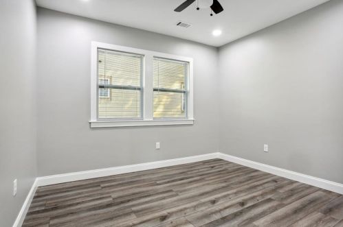 1694 Evans Dr, Atlanta GA  30310-4502 exterior