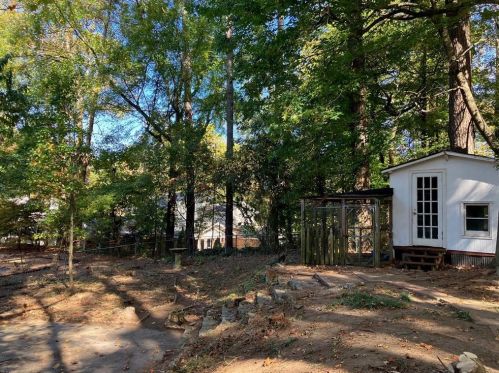 1367 Carolyn Dr, Atlanta GA  30329-3546 exterior