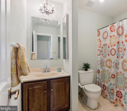 2417 Laurelwood Ter, Silver Spring MD 20905-6419 exterior