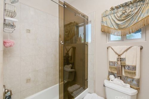 18003 Green Orchard Pl, Riverside CA  92508-8743 exterior