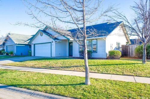 1568 Kona Dr, Chico, CA 95973-7687