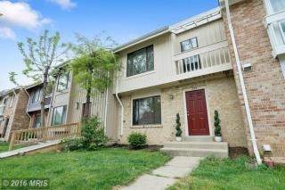 2108 Berger Pl, Herndon, VA 20170-4348