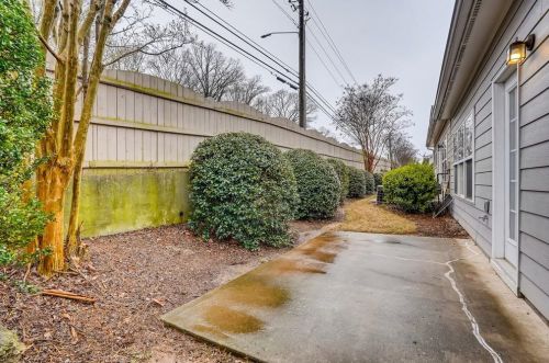 1901 Hampton Ln, Atlanta GA  30316-3794 exterior