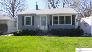 4215 Oak St, Omaha, NE 68105-3344