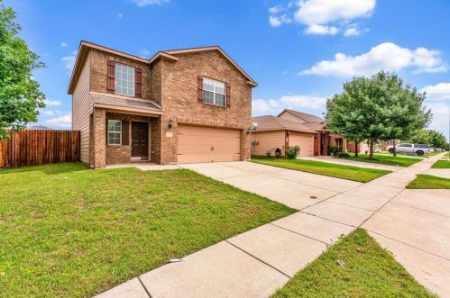 616 Noble Grove Ln, Fort Worth TX  76140-7537 exterior
