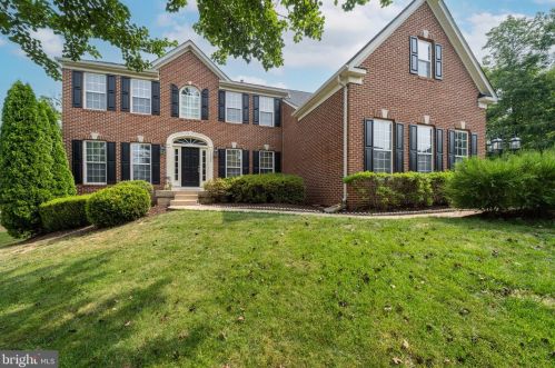 13624 Chapeltown Mews, Bristow, VA 20136-2668