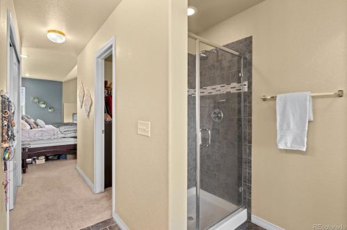 9724 Eagle Creek Cir, Denver CO  80022-6223 exterior