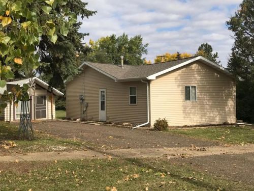 509 Main Ave, Regent, ND 58650