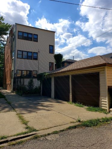 2331 Campbell Ave, Chicago, IL 60647-3150