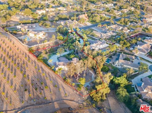 16041 Heritage Grove Rd, Riverside, CA 92504-5219