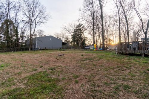 216 Trickum Hills Ln, Holly Springs, GA 30188-4320