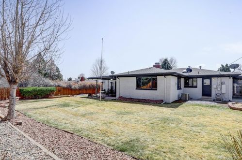 3385 Saratoga Ave, Englewood CO 80110-6203 exterior