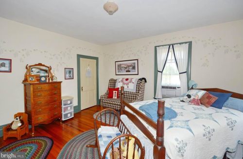 501 Baer Ave, Hanover PA 17331-2703 exterior