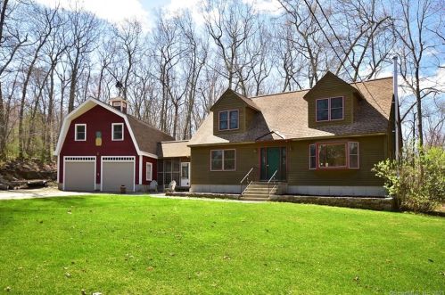 76 Sandy Beach Rd, Ellington, CT 06029-3108