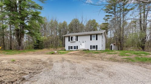 220 Post Rd, Bowdoin, ME 04287-7709