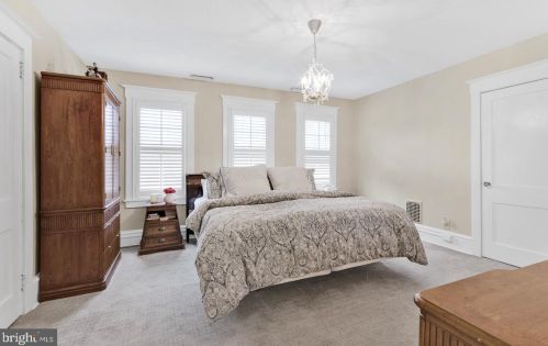 415 2nd Ave, Haddon Heights NJ  08035-1406 exterior