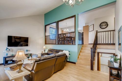 2380 Helena Rd, Saint Paul MN  55128-4910 exterior