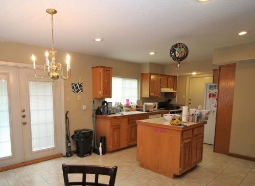 5518 Sugar Creek Dr, Morgans Point TX  77571-2723 exterior
