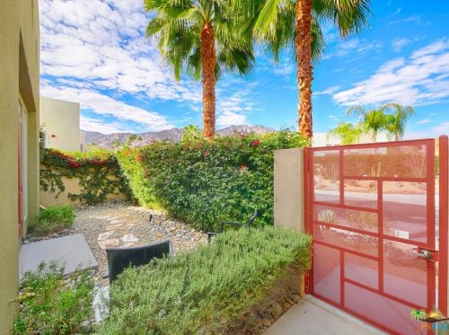 3011 Twilight Ln, Palm Springs, CA 92264-6830