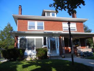 35 Rockburn St, York, PA 17402-2333