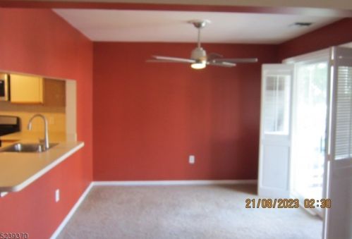 92 Quartz Ln, Paterson NJ  07501-3348 exterior